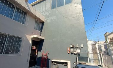 Casa en condominio con 3 recámaras en Iztapalapa