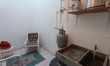 Casa en condominio con 3 recámaras en Iztapalapa