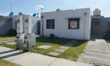 Casa amueblada en renta 2 recamarás zona sur Fraccionamiento Héroes de León. Salida León Silao