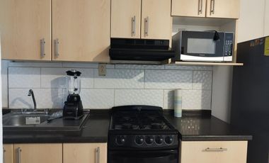 Casa amueblada en renta 2 recamarás zona sur Fraccionamiento Héroes de León. Salida León Silao