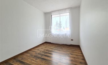 Casa en Arriendo en a pasos de Iglesia Santa Maria