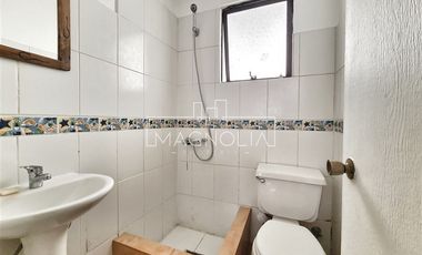 Casa en Arriendo en a pasos de Iglesia Santa Maria