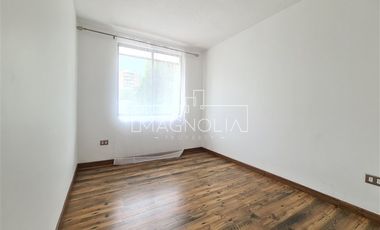 Casa en Arriendo en a pasos de Iglesia Santa Maria