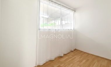 Casa en Arriendo en a pasos de Iglesia Santa Maria