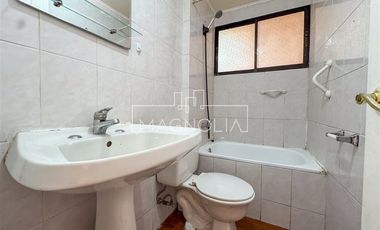 Casa en Arriendo en Benito Rebolledo con Av Marathon