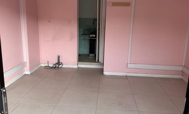 Se arrienda Local en 2º piso de Portal Alamos