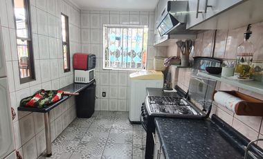 HERMOSA CASA EN VENTA, QUILICURA, 3D, 2 B