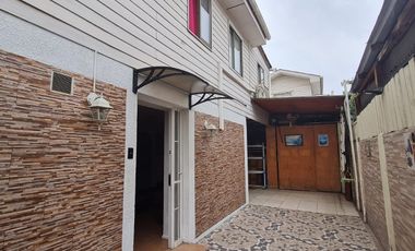 HERMOSA CASA EN VENTA, QUILICURA, 3D, 2 B