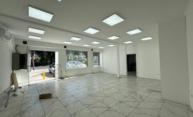 LOCAL  COMERCIAL NUEVO EN PLENA AVENIDA