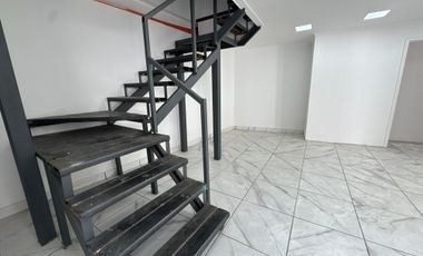 LOCAL  COMERCIAL NUEVO EN PLENA AVENIDA