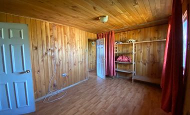 HERMOSA CASA ESQUINA EN PAILLACO