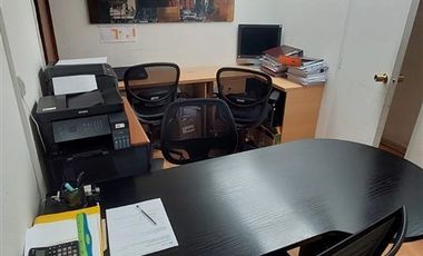 Oficina en Venta en Evaristo Lillo - Neveria - Apoquindo