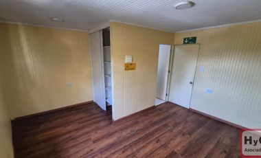 Arriendo oficinas en Quilicura 8 privados 9-B y 2- E