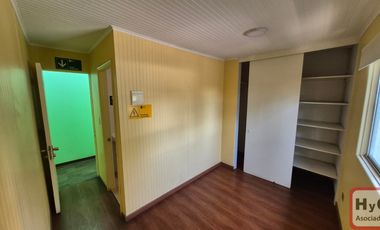 Arriendo oficinas en Quilicura 8 privados 9-B y 2- E