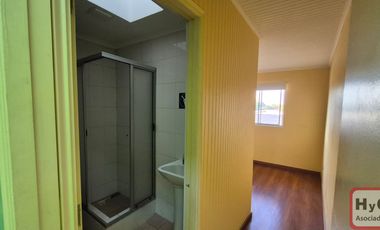 Arriendo oficinas en Quilicura 8 privados 9-B y 2- E