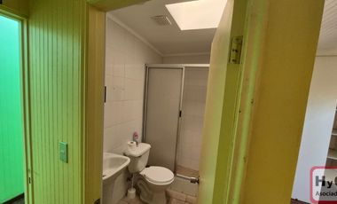 Arriendo oficinas en Quilicura 8 privados 9-B y 2- E