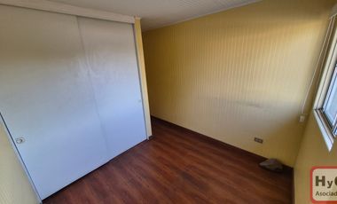 Arriendo oficinas en Quilicura 8 privados 9-B y 2- E