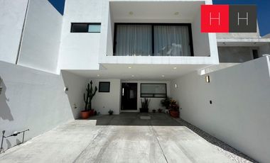Casa en venta en la Calera