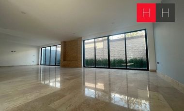 Casa en Venta en Lomas de Angelopolis III