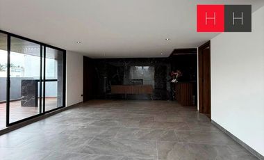 Casa en Venta en lomas de Angelópolis ll
