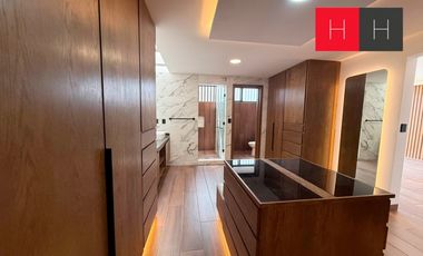 Casa en Venta en lomas de Angelópolis ll