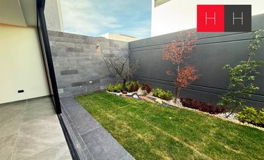 Casa en Venta en lomas de Angelópolis ll