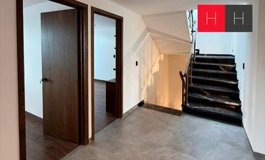 Casa en Venta en lomas de Angelópolis ll