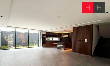 Casa en Venta en lomas de Angelópolis ll