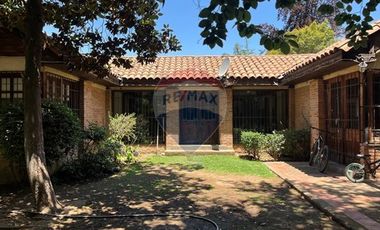 Casa Colonial + Quincho + Piscina