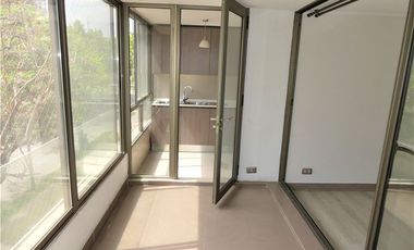 Lindo y Amplio Depto. - M. LOS LEONES