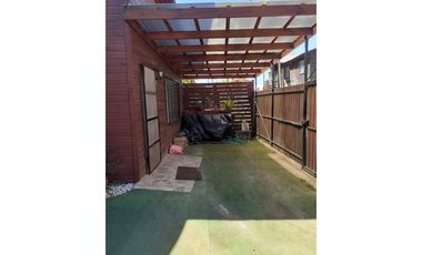 ACOGEDORA  CASA EN PICHILEMU