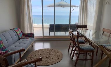 Arriendo año corrido a partir 1de abril ,espectacular Departamento con la mejor vista al mar.