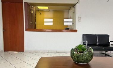 OFICINA EN VENTA AMUEBLADA EN CONDOMINIO, PRIMER PISO DESPACHO 101, EN TLALNEPANTLA CENTRO