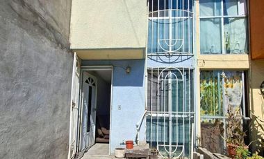 CASA EN VENTA LOS SABINOS COACALCO EJE 8 EN PRIVADA