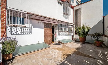 CASA EN RENTA SEMI AMUEBLADA EN SAN ANGEL