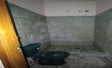 Casa de dos pisos en venta en Quevedo
