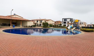 Casa en Sur de Babahoyo en Urbanización Valle Verde