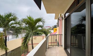 Venta de Casa Unifamiliar en Manta