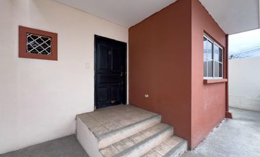 Casa en Venta, Conjunto Acacias II, Cdla Colinas de Rocafuerte, Manta
