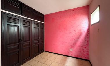 Casa en Venta, Conjunto Acacias II, Cdla Colinas de Rocafuerte, Manta