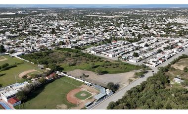 Terreno Comercial en Renta Cadereyta