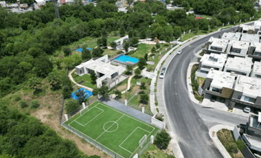 Casa en Renta Fontana Residencial Carretera Nacional JPMG