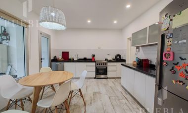 Casa 6 ambientes en venta en San Cristóbal