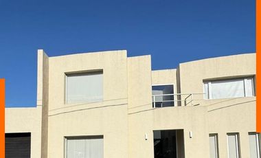 CASA AMOBLADA EN ALQUILER LA ESTANZUELA