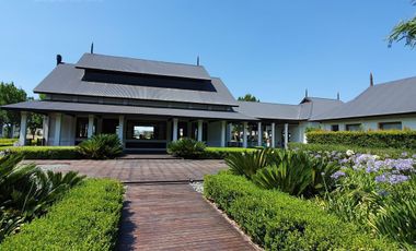 Casa en venta al río en Albanueva, Barrio Nautico ,  Tigre