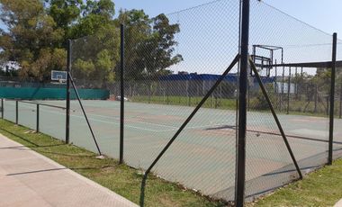 Casa en venta al río en Albanueva, Barrio Nautico ,  Tigre