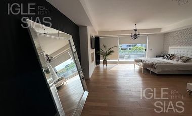 Casa en venta al río en Albanueva, Barrio Nautico ,  Tigre