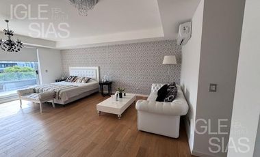 Casa en venta al río en Albanueva, Barrio Nautico ,  Tigre