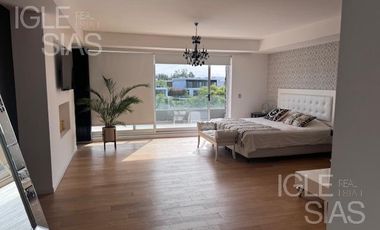 Casa en venta al río en Albanueva, Barrio Nautico ,  Tigre