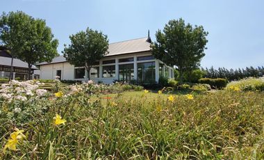 Casa en venta al río en Albanueva, Barrio Nautico ,  Tigre